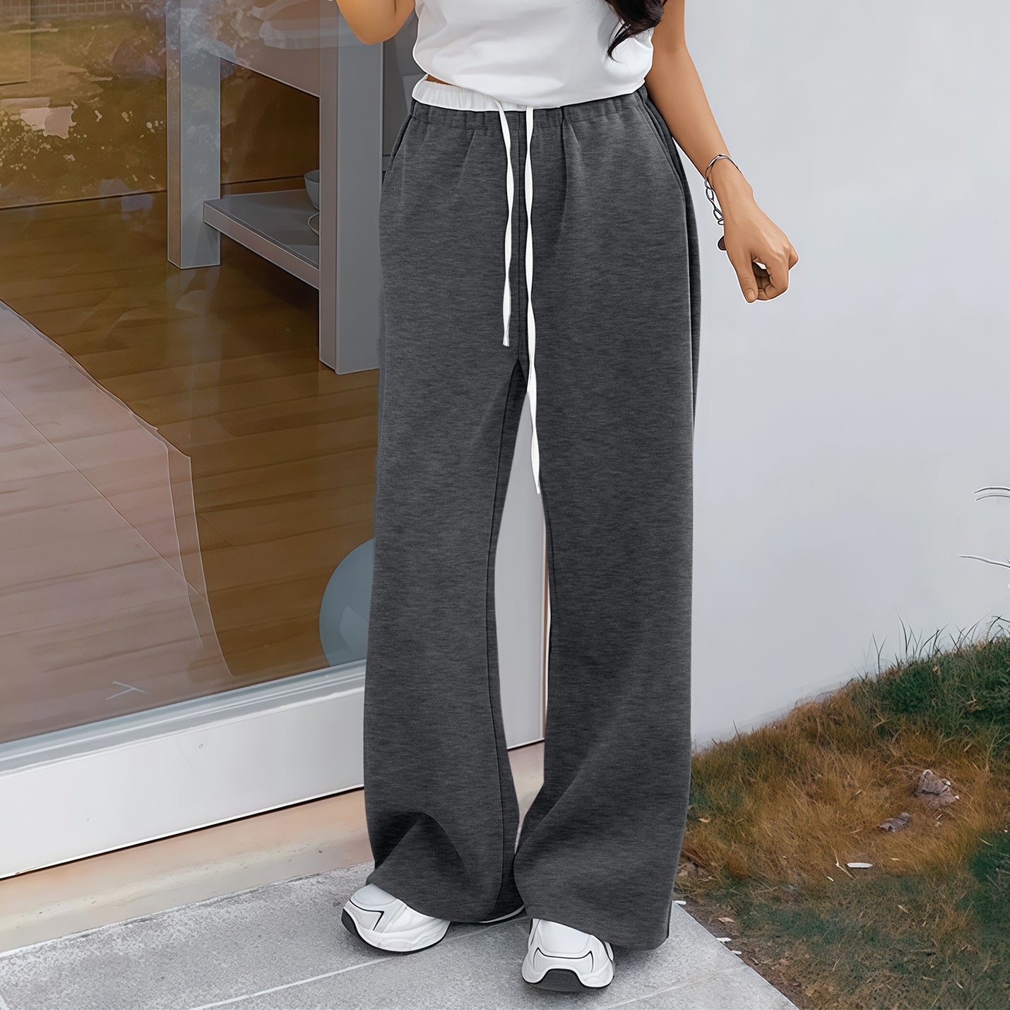 Women's Wide Leg Sweatpants High Waist Baggy Sweat Pants Straight Leg Pants with Pockets