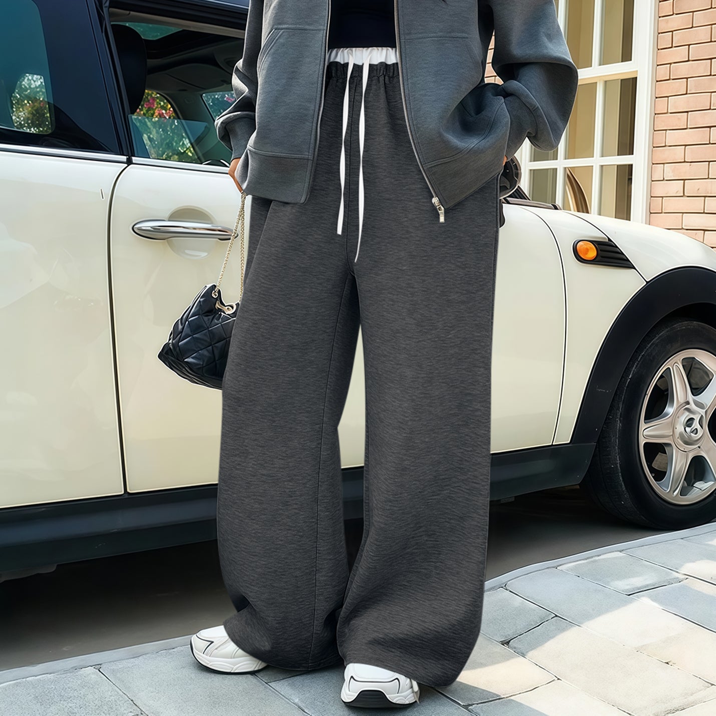Women's Wide Leg Sweatpants High Waist Baggy Sweat Pants Straight Leg Pants with Pockets
