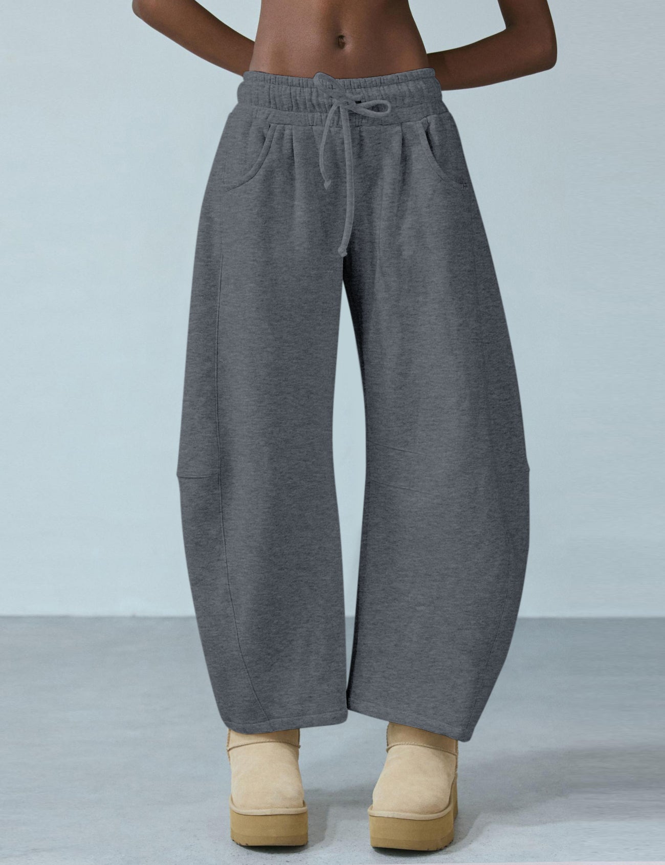 Women's Barrel Leg Sweatpant Drawstring Elastic Waisted Wide Leg Pants Casual Cotton Palazzo Trousers with Pockets