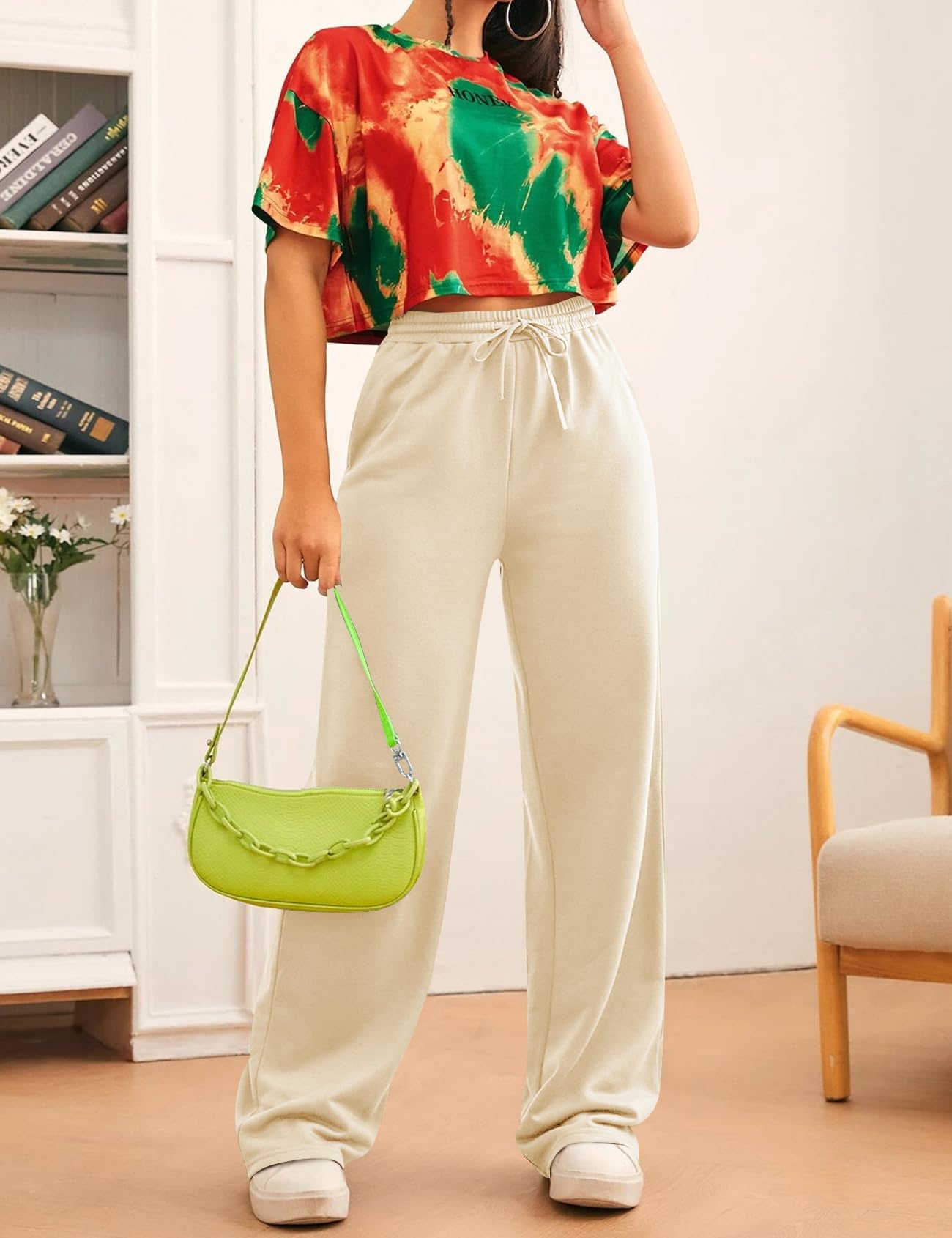 Wide Leg Sweatpants for Women Elastic High Waisted Drawstring Loose Pants with Pockets