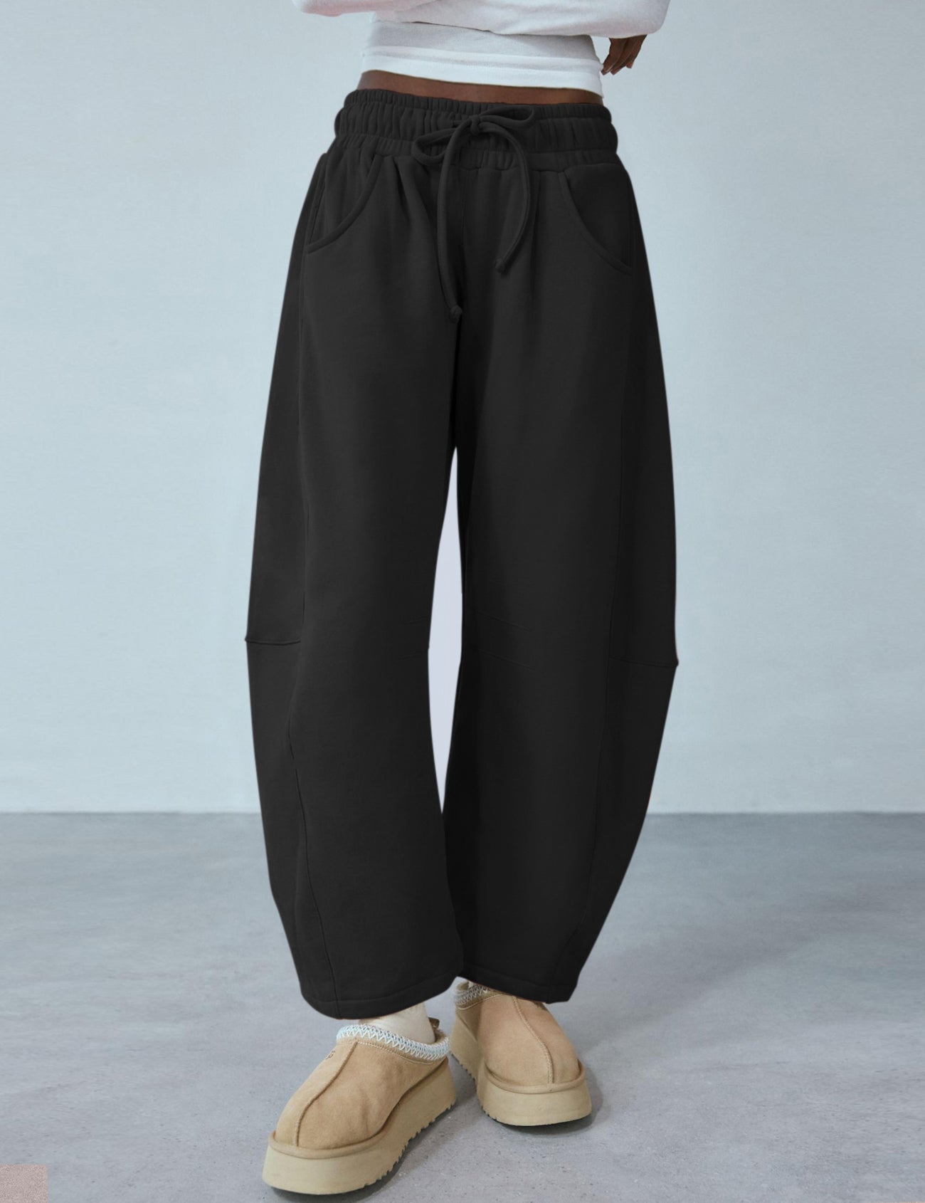 Women's Barrel Leg Sweatpant Drawstring Elastic Waisted Wide Leg Pants Casual Cotton Palazzo Trousers with Pockets