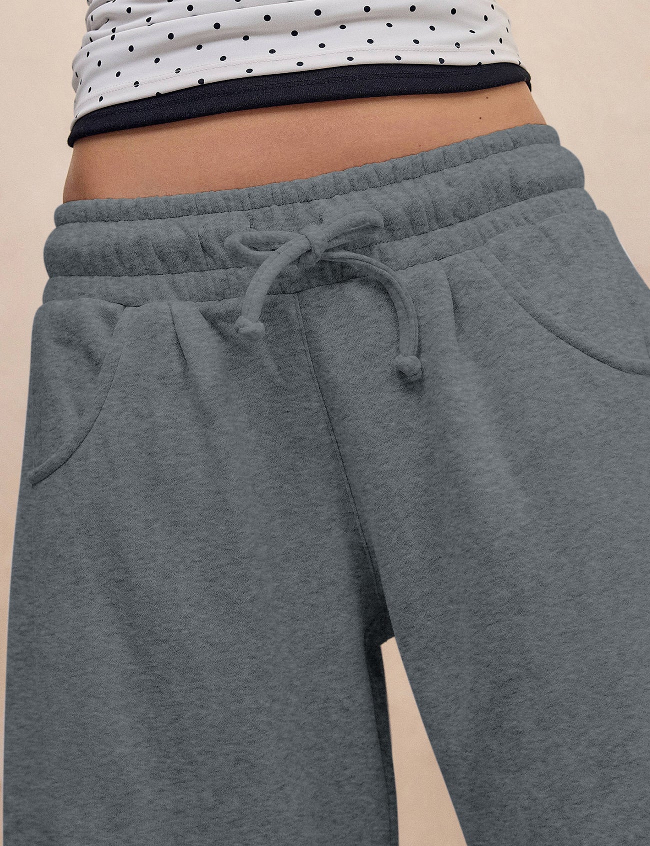 Women's Barrel Leg Sweatpant Drawstring Elastic Waisted Wide Leg Pants Casual Cotton Palazzo Trousers with Pockets