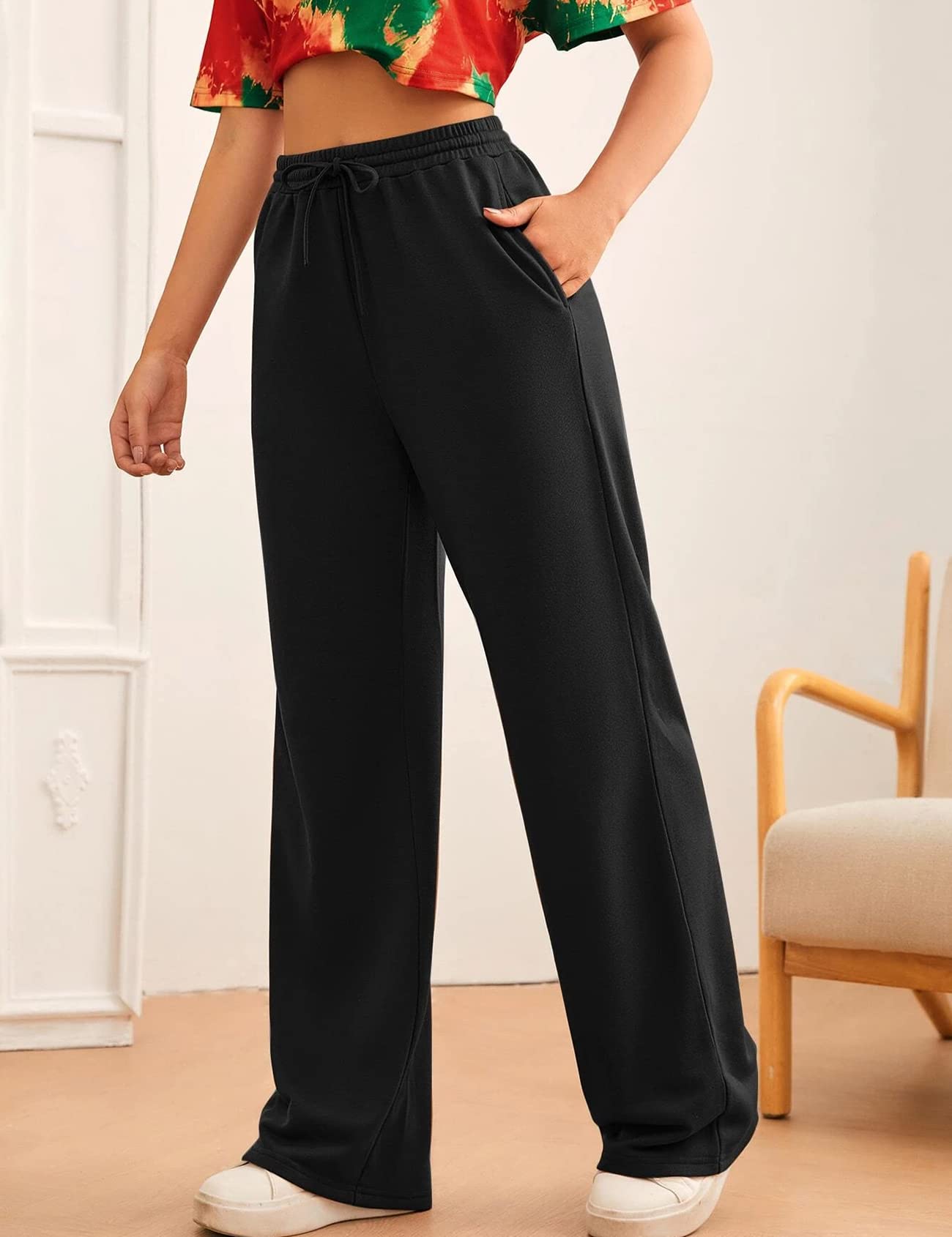 Wide Leg Sweatpants for Women Elastic High Waisted Drawstring Loose Pants with Pockets